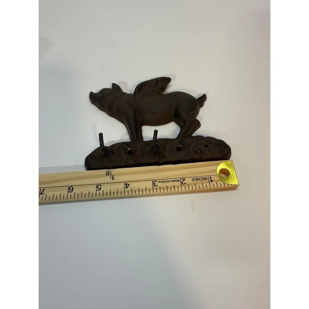 Cast Iron Flying Pig Wall Hook Rack Rustic Brown Farmhouse Decor 2 Hooks 6.5in
